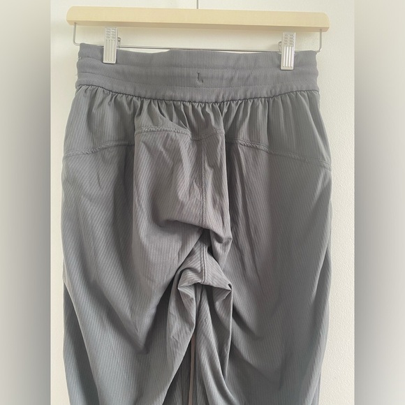 Lululemon Beyond The Studio Jogger In Graphite Grey Size 4 - Picture 10 of 12